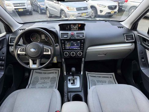 Used 2018 Subaru Forester 2.5i Premium w/ All-Weather Package image 13