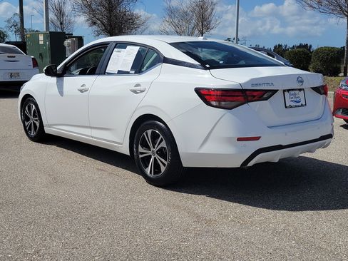 Used 2023 Nissan Sentra SV image 4