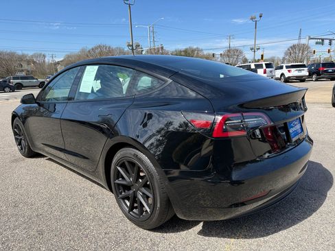 Used 2021 Tesla Model 3 Standard Range Plus image 36