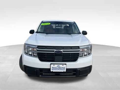 Used 2024 Ford Maverick Lariat image 9