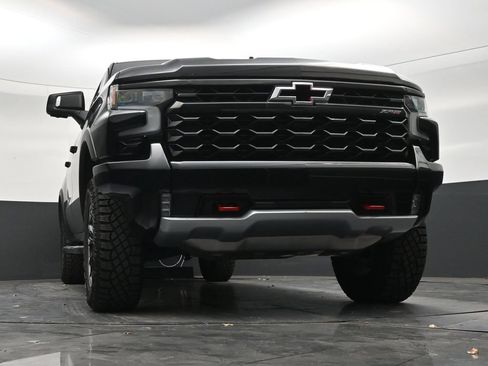 Used 2024 Chevrolet Silverado 1500 ZR2 w/ Technology Package AWD/4WD image 26