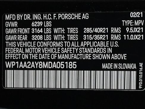Certified 2021 Porsche Cayenne AWD/4WD image 28