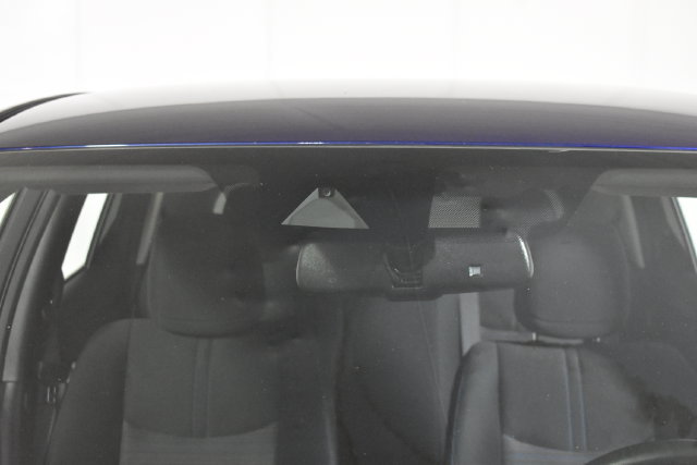 Certified 2024 Nissan Leaf SV Plus FWD image 38