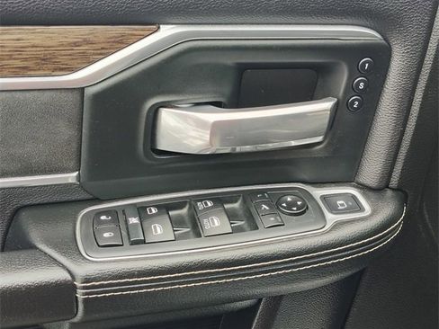 Used 2020 RAM 3500 Laramie image 14