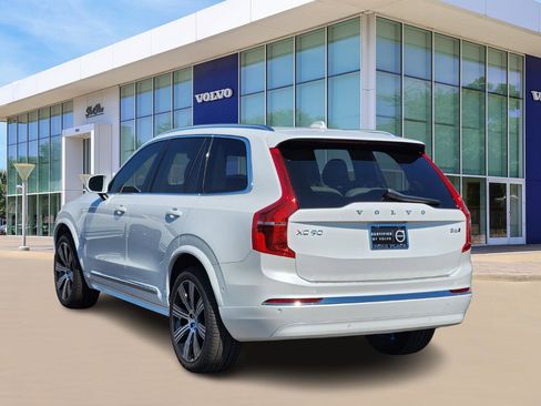 Certified 2025 Volvo XC90 B6 Plus w/ Protection Package Premier image 4