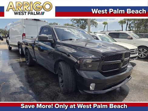Used 2015 RAM 1500 Express RWD image 1