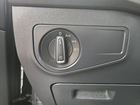 Used 2024 Volkswagen Tiguan Wolfsburg Edition image 23