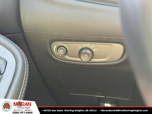 Certified 2024 Buick Encore GX Preferred FWD image 29