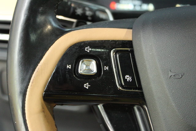 Used 2020 Lincoln Corsair Reserve w/ Equipment Group 201A AWD/4WD image 16