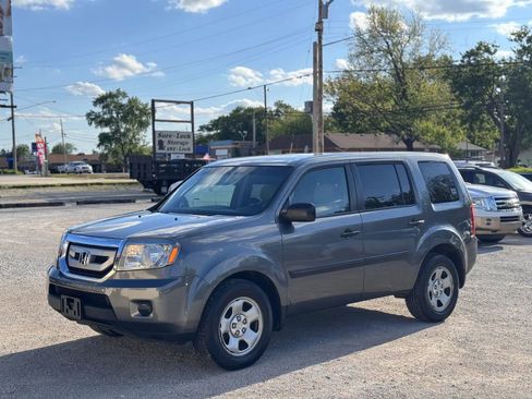 Used 2011 Honda Pilot LX image 11