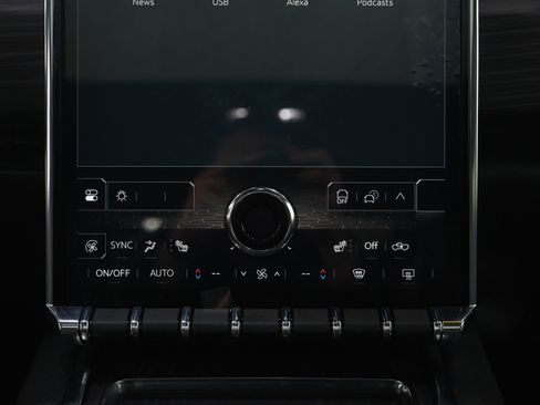 Used 2025 GMC Sierra EV Denali image 21