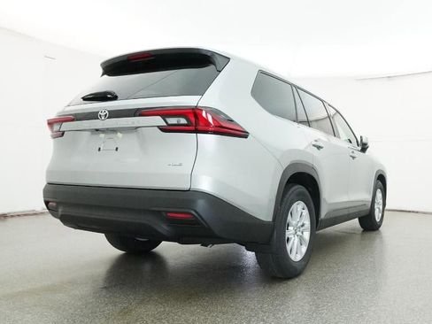 New 2026 Toyota Grand Highlander XLE image 57