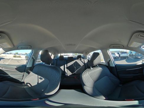 Used 2025 Toyota Camry LE image 42