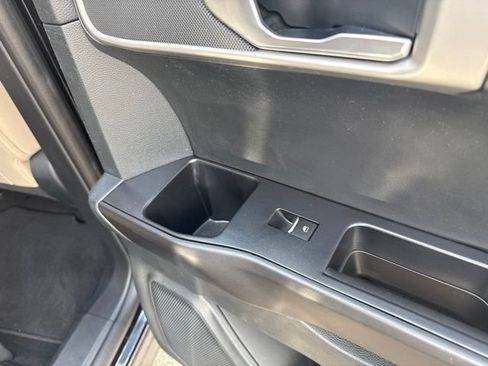 Used 2021 Ford Explorer 2WD image 48