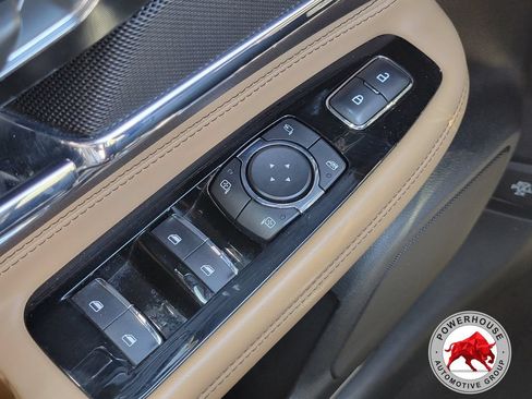 Used 2021 Lincoln Corsair Reserve w/ Equipment Group 201A FWD image 29