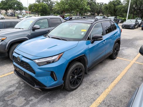 Certified 2025 Toyota RAV4 XSE AWD/4WD image 3