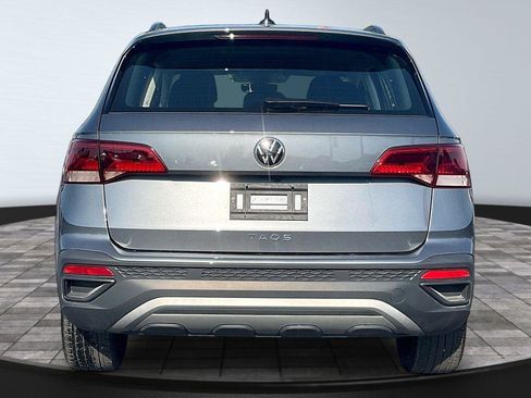 Used 2024 Volkswagen Taos S FWD image 5