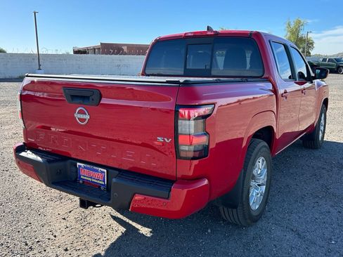 Used 2022 Nissan Frontier SV RWD image 5