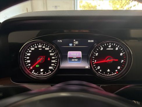 Used 2018 Mercedes-Benz E 300 image 32