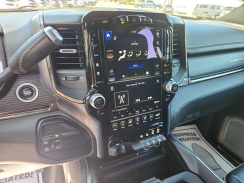 Used 2021 RAM 2500 Limited AWD/4WD image 21