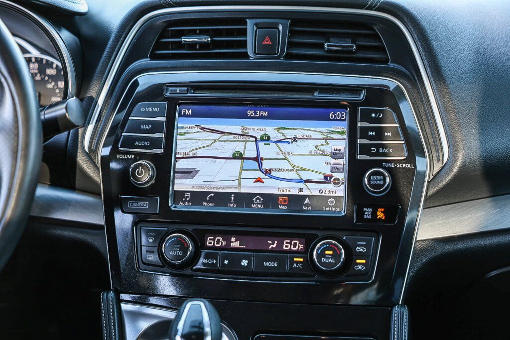 Used 2018 Nissan Maxima 3.5 SL FWD image 3