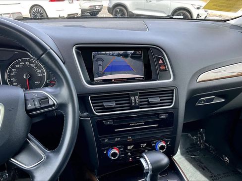 Used 2017 Audi Q5 2.0T Premium image 7