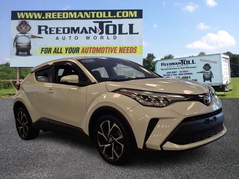 Used 2021 Toyota C-HR XLE FWD image 1