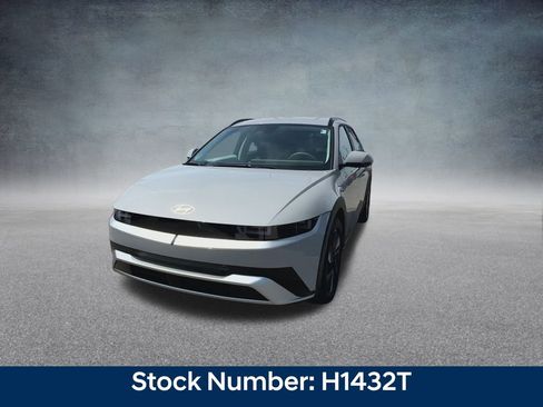 New 2025 Hyundai Ioniq 5 SEL image 6