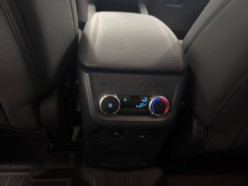 New 2026 Ford Explorer Active w/ Active Comfort Package RWD image 15