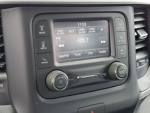 Used 2024 RAM 2500 Tradesman w/ Chrome Appearance Group image 11