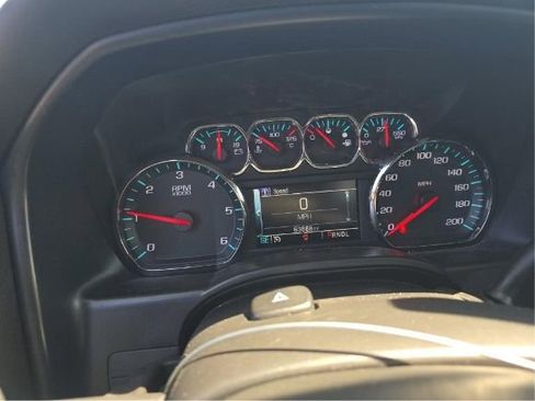 Used 2018 Chevrolet Silverado 1500 LT w/ True North Edition AWD/4WD image 6