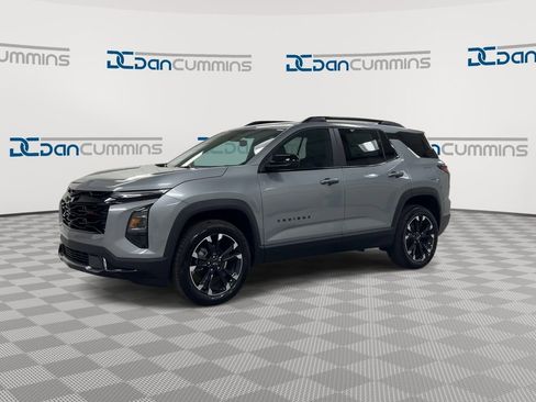 Used 2025 Chevrolet Equinox RS AWD/4WD image 4