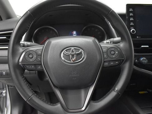 Used 2024 Toyota Camry XSE FWD image 17