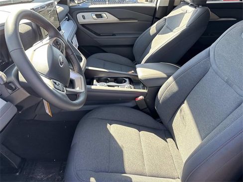 New 2026 Ford Explorer Active image 22