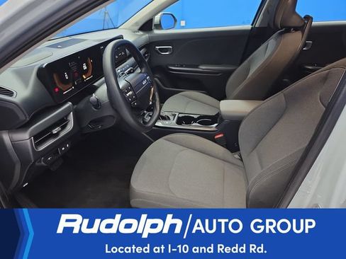 Used 2025 Kia K4 FWD image 9