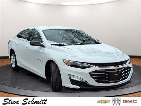 Certified 2022 Chevrolet Malibu LS image 29