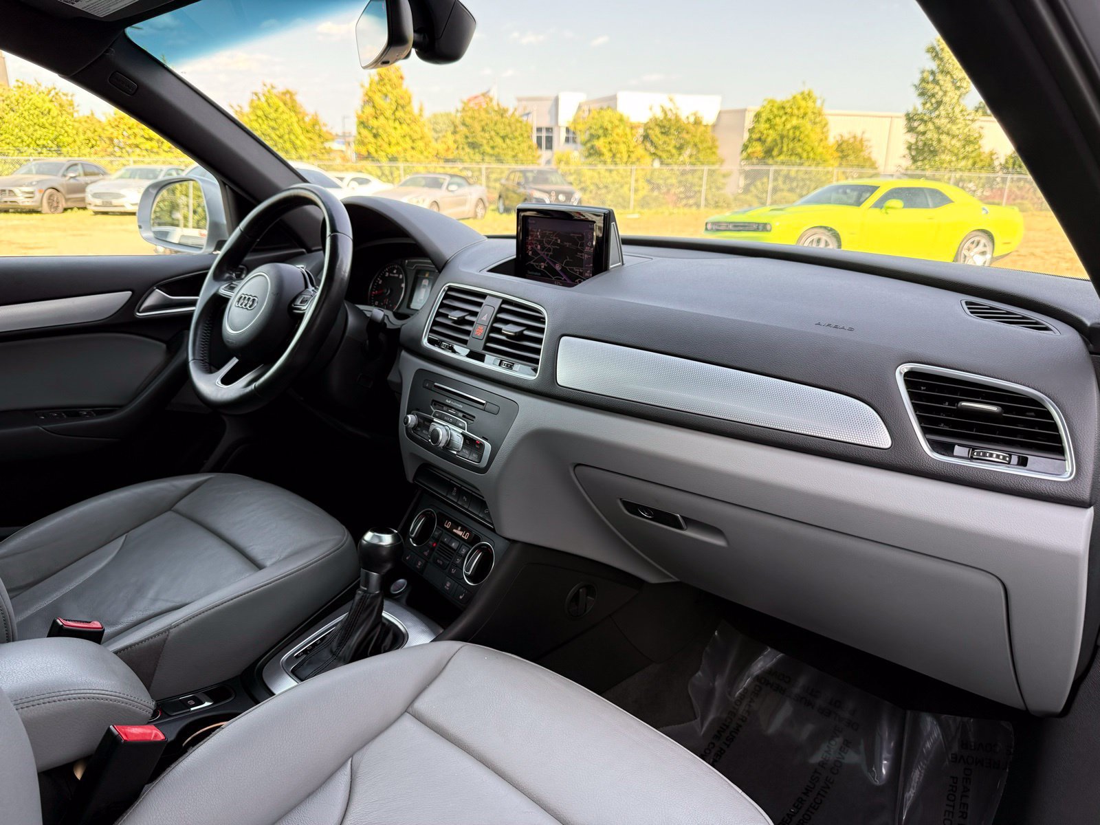 Used 2018 Audi Q3 2.0T Premium FWD image 27