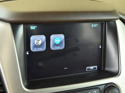 Used 2019 GMC Yukon XL SLT w/ Open Road Package image 42