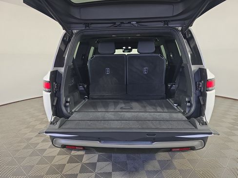 Used 2024 Rivian R1S Adventure AWD/4WD image 14