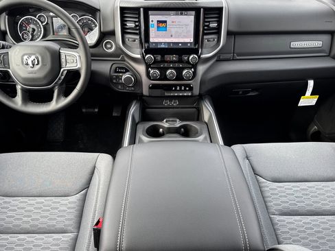 New 2026 RAM 1500 4WD 4D Crew Cab Big Horn/Lone image 12