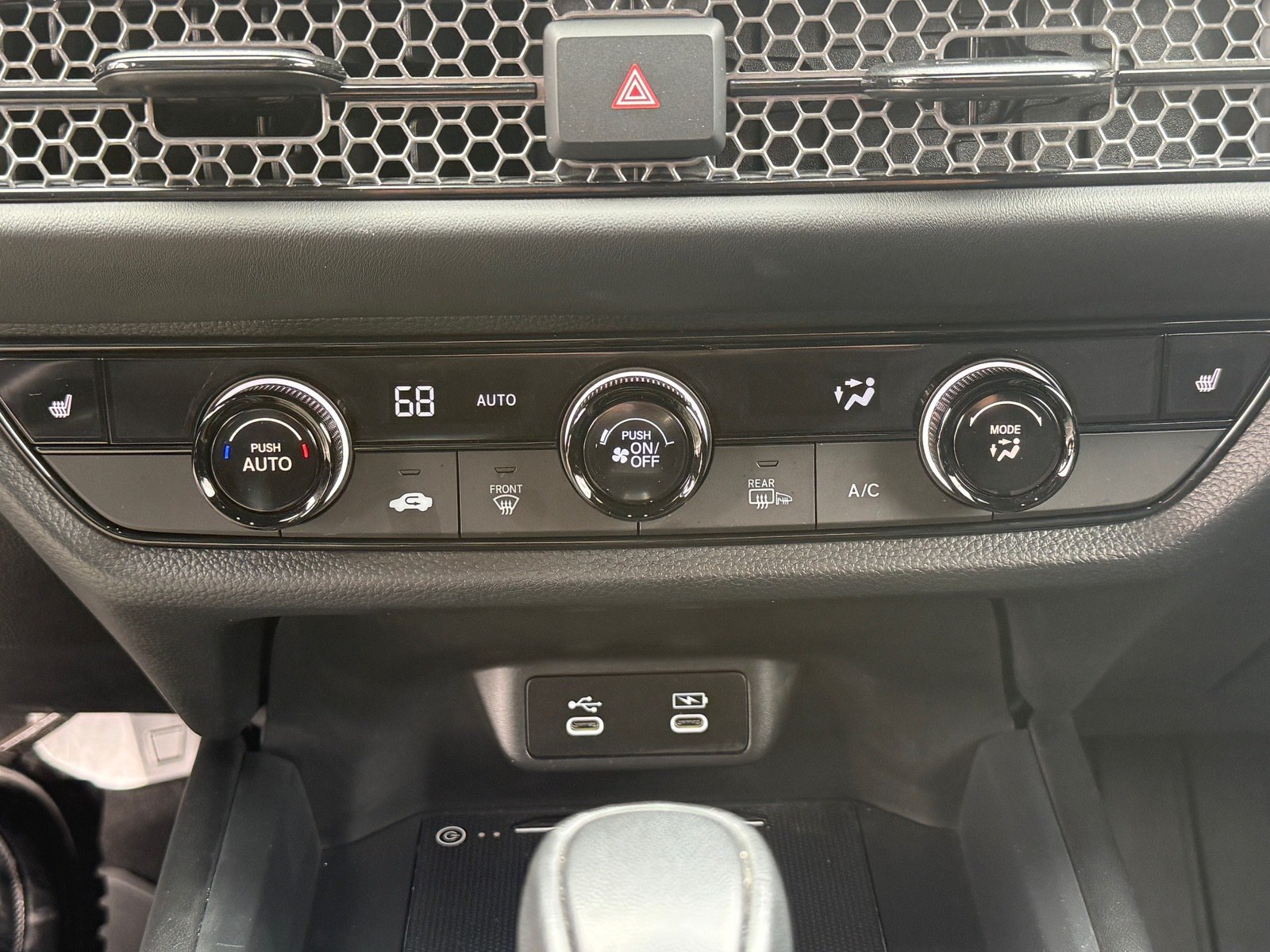Used 2026 Honda HR-V Sport image 32