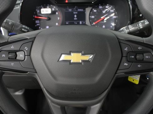 New 2026 Chevrolet Trax LS image 10