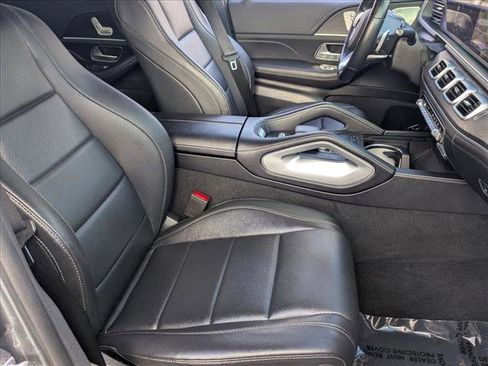 Used 2023 Mercedes-Benz GLS 450 4MATIC image 23