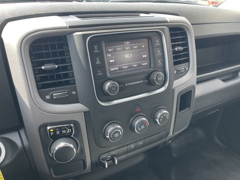 Used 2022 RAM 1500 Tradesman w/ Chrome Appearance Group image 11