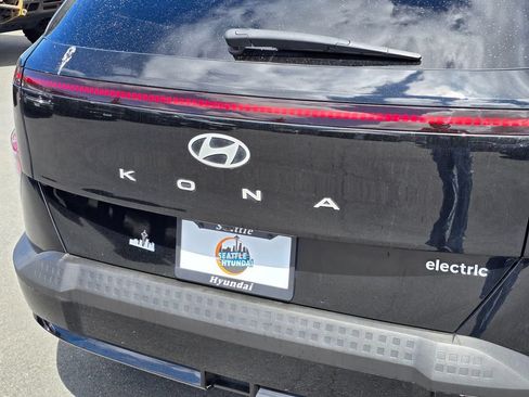 Used 2024 Hyundai Kona SEL FWD image 13