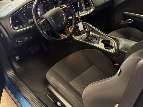 Used 2021 Dodge Challenger GT image 1