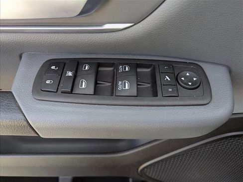 Used 2023 RAM 1500 Big Horn image 10