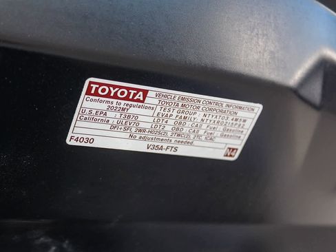 Used 2022 Toyota Tundra Limited image 38