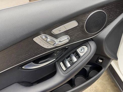 Certified 2021 Mercedes-Benz GLC 300 4MATIC image 11