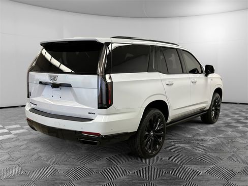Used 2026 Cadillac Escalade Platinum Sport w/ LPO, ONYX Package image 5